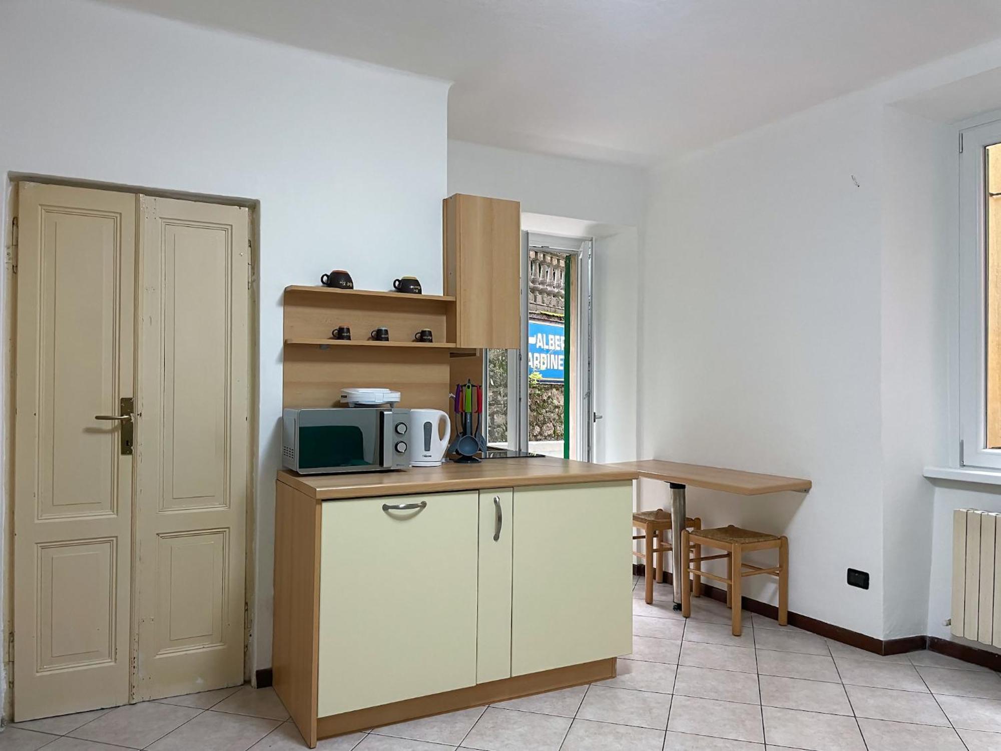 Roncati 7 Center Town Studio Apartments ベッラージョ エクステリア 写真